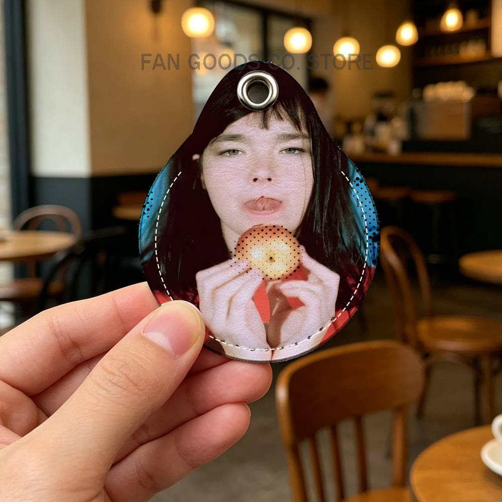 Airtag Holder Case - Chaveiro Porta-Cartões de Couro PU Bjork